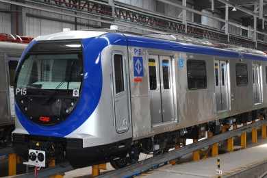 Trem da frota P do Metrô - Linha 5 Lilás