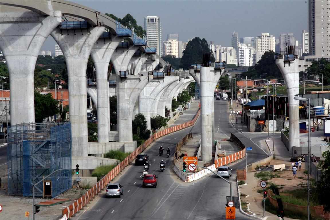 Linha 17: concessão casada com a Linha 5-Lilás