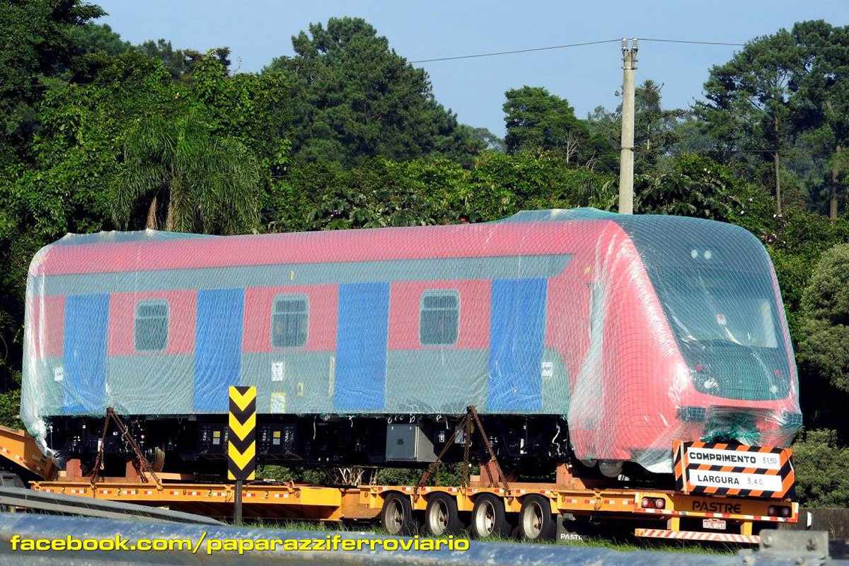 Primeiro trem da Série 9500 da CPTM foi fabricado pela Rotem e chegou ao Brasil no final de janeiro