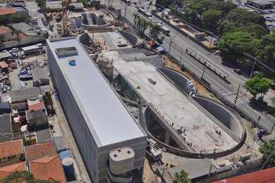 Vista aérea da estação Brooklin: terminal da Linha 5 no início de 2017