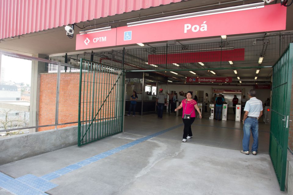 Novo acesso da estação Poá