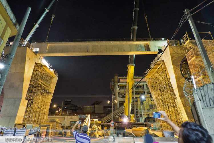 Via de plataforma sendo lançada em Camilo Haddad: estratégia para adiantar entrega da Linha 15 (foto: Sergio Mazzi)