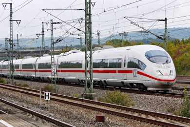 Trem regional de Alckmin perde velocidade à medida que fica mais caro