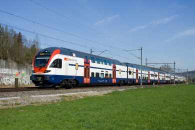 Empresas sugerem composições de dois andares para o Trem Intercidades