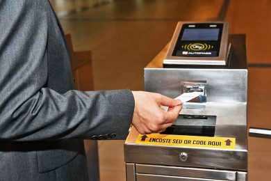 Governo volta a testar pagamento da tarifa com QR Code