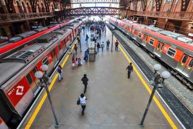 CPTM tem linhas demais para poucos trilhos