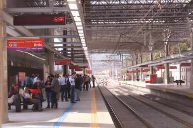 Novela de uma década, nova estação Francisco Morato finalmente é aberta ao público