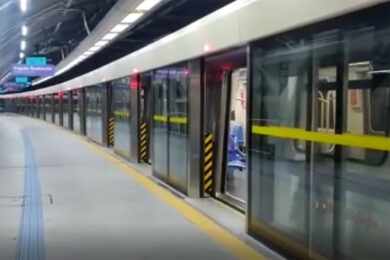 Estação Giovanni Gronchi passa a operar com portas de plataforma