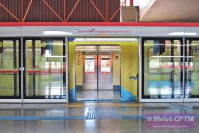 Instalação de 88 fachadas de portas de plataforma no Metrô só deve ser concluída em 2025
