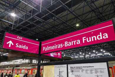 Serviço 710 da CPTM muda de plataforma em Palmeiras-Barra Funda