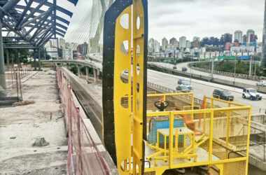 Carrinho gabarito da BYD na estação Chucri Zaidan (BYD)