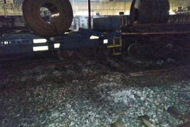 Trem de carga descarrila na Zona Leste e afeta circulação das linhas 11 e 12 da CPTM. Veja imagens