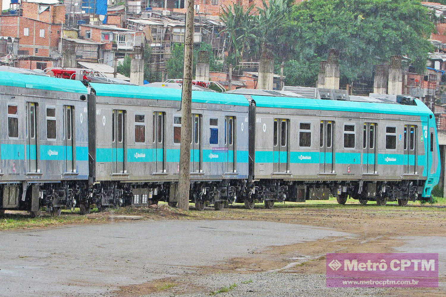 Primeiro trem da Série 8900, da ViaMobilidade, iniciou testes operacionais  nas linhas 8 e 9 - Metrô CPTM