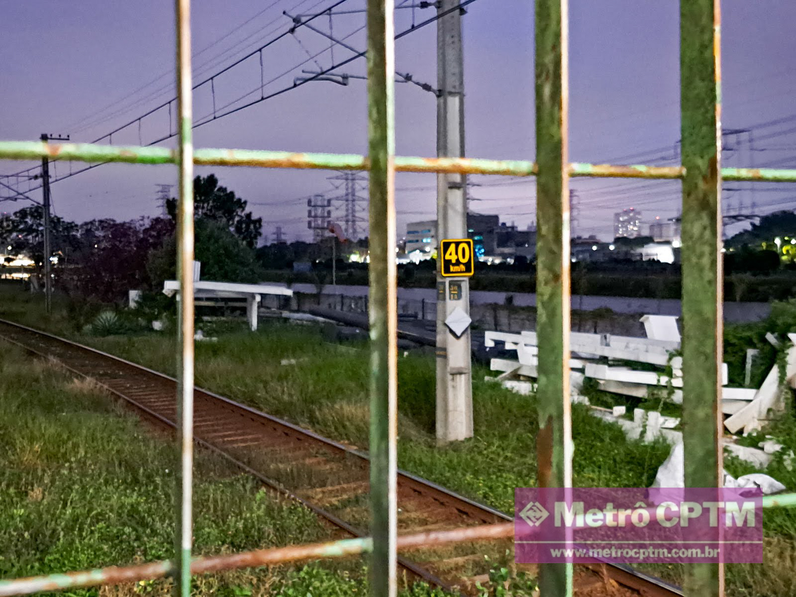 Restrições de velocidade na Linha 9-Esmeralda (Jean Carlos)
