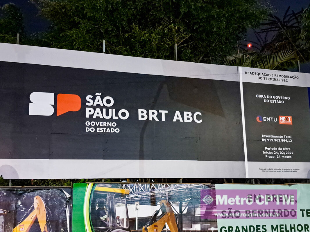 Placa da obra do BRT-ABC (Jean Carlos)