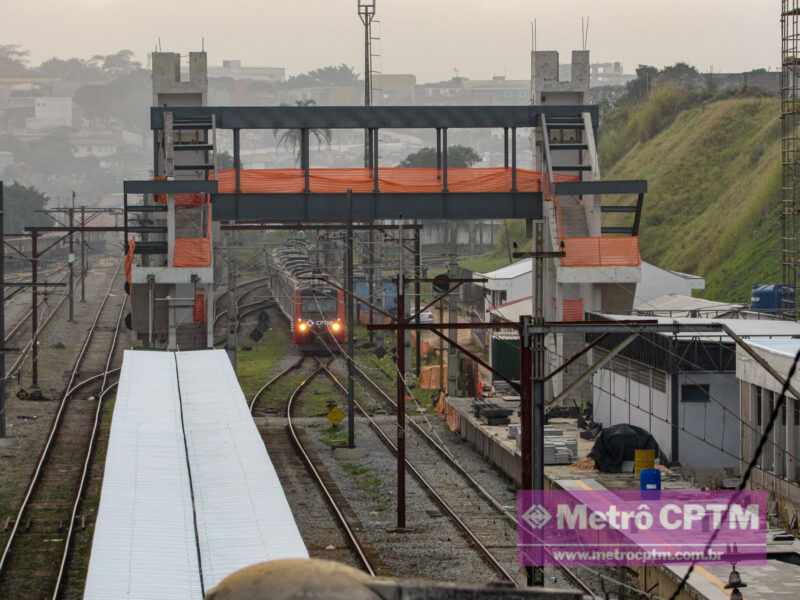 Nova passarela da estação Eng, Manoel Feio (Jean Carlos)