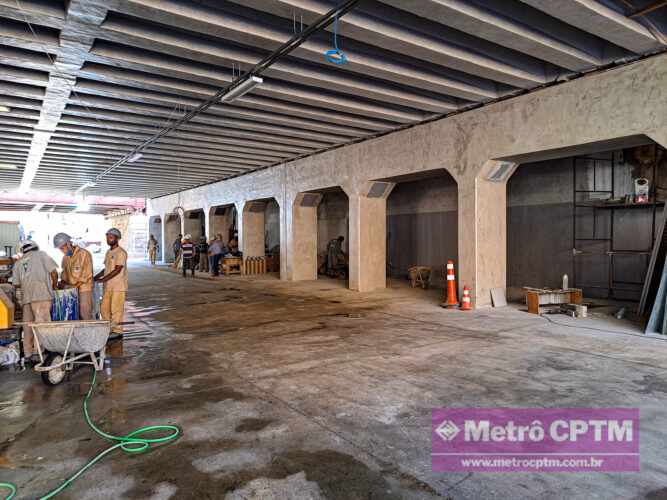 Espaço comercial na estação Luz (Jean Carlos)