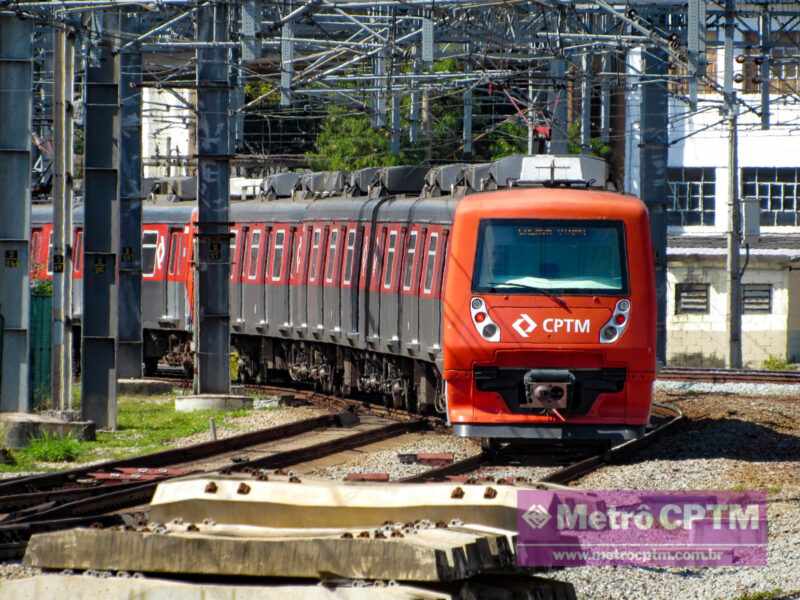 Trem da Série 2070 na estação Brás (Jean Carlos)