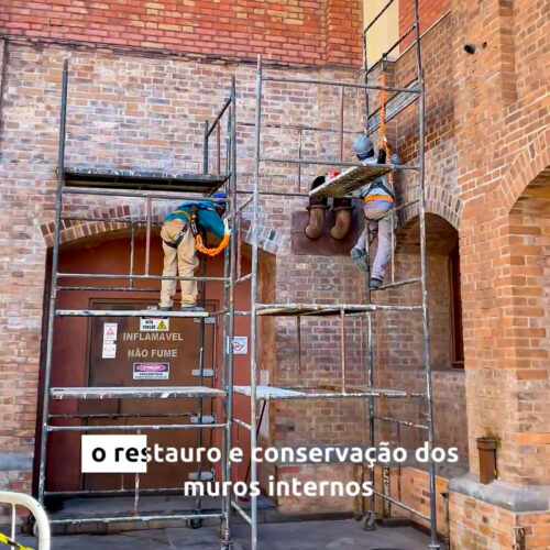 Limpeza de estruturas na plataforma 5 da estação Luz (CPTM)