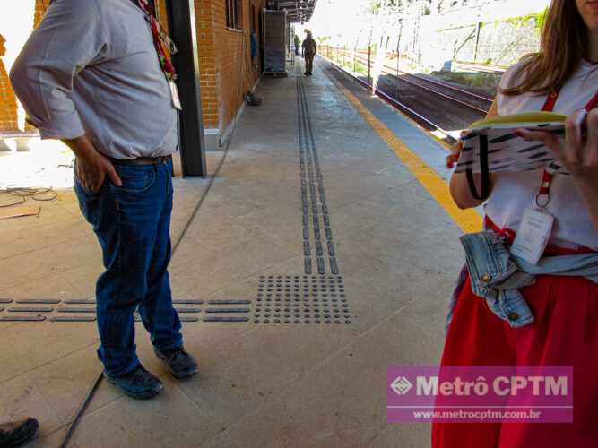 Estação da plataforma 5 na estação Luz (Jean Carlos)