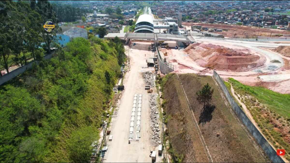 Viaduto e complexo viário da estação Varginha (iTechdrones)