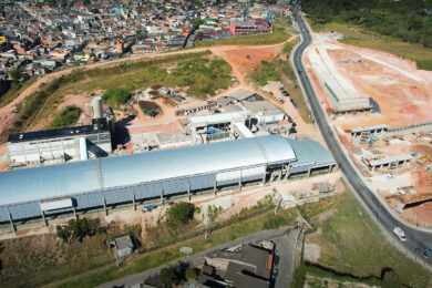 Estação Varginha tem canteiro de obras mais “limpo”. Terminal de ônibus vê primeira máquina trabalhando