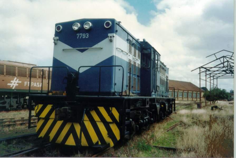 Locomotiva LEW padrão I da Fepasa (Alexandre Pisciottano)