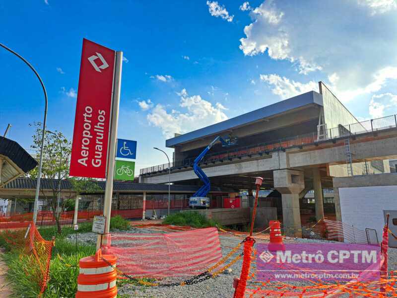 Aeromovel do Aeroporto de Guarulhos em construção (Jean Carlos)