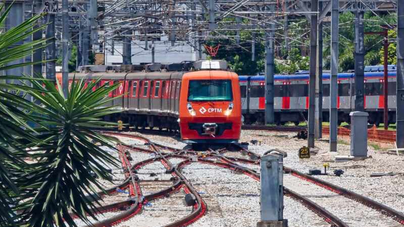 CPTM inicia testes com trens em novo AMV no Brás (Nicolas Gordiano)