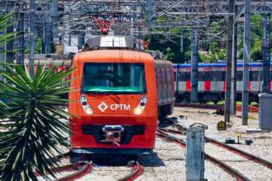 Composição manobrando na estação Brás (Nicolas Gordiano)