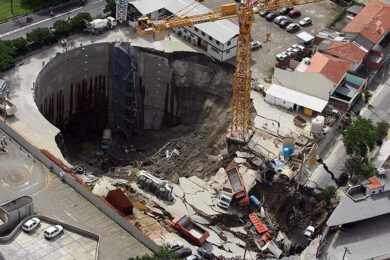 Cratera da estação Pinheiros: Justiça condena envolvidos em acidente na obra da Linha 4-Amarela