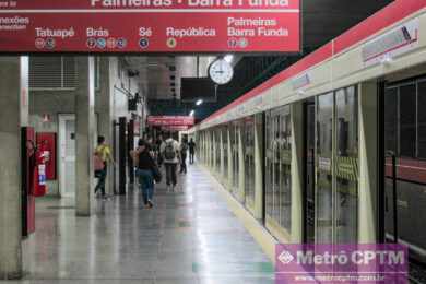 Portas de plataforma em Artur Alvim (Jean Carlos)