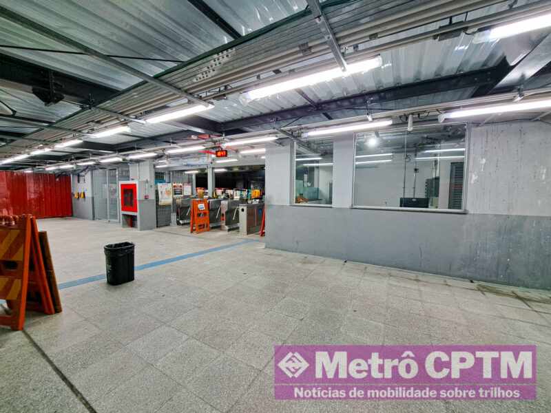 Estação Engenheiro Manoel Feio em obras (Jean Carlos)