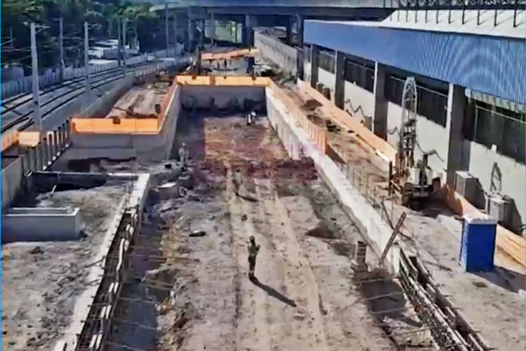 Construção da Estação Penha da Linha 11-Coral (Consbem)