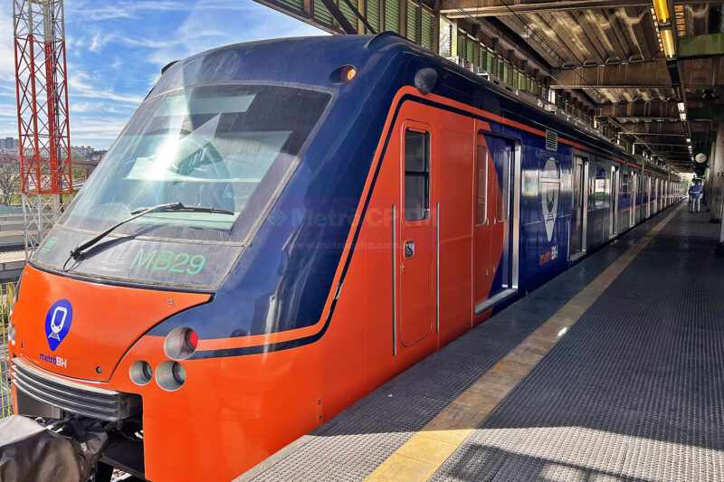 Trem da Série 1000 do Metrô de Belo Horizonte