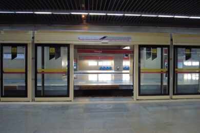 Portas de plataforma da Estação Tatuapé (Trilhos que Movem SP)