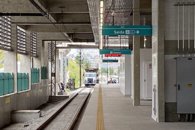 Plataforma da estação Varginha