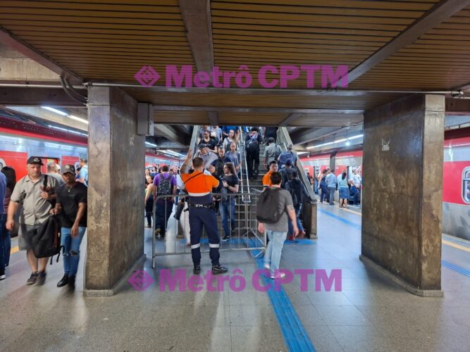 Desde 28 de agosto de 2025, o Serviço 710 terminou e os passageiros precisam trocar de trem na estação Palmieras-Barra Funda.