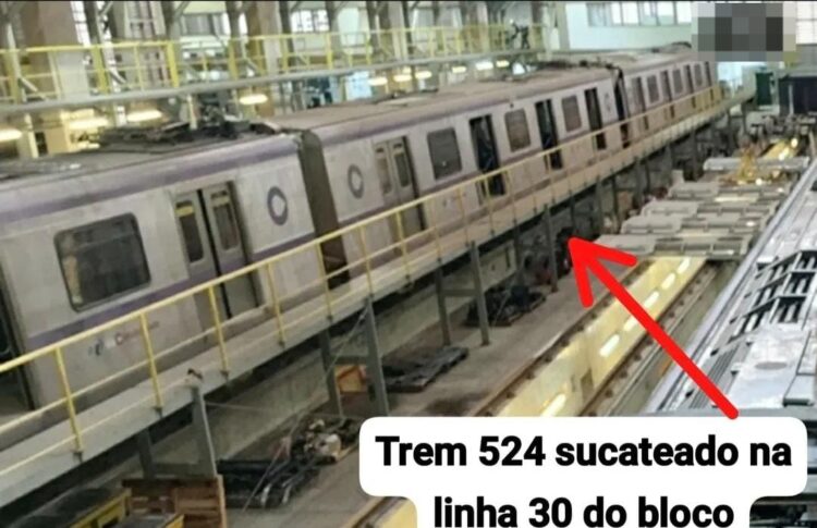 Imagem divulgada mostra trem danificado encostado no Pátio Guido Caloi.