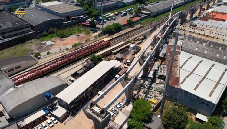 Canteiro de obras onde será a nova estação Ipiranga do Metrô.