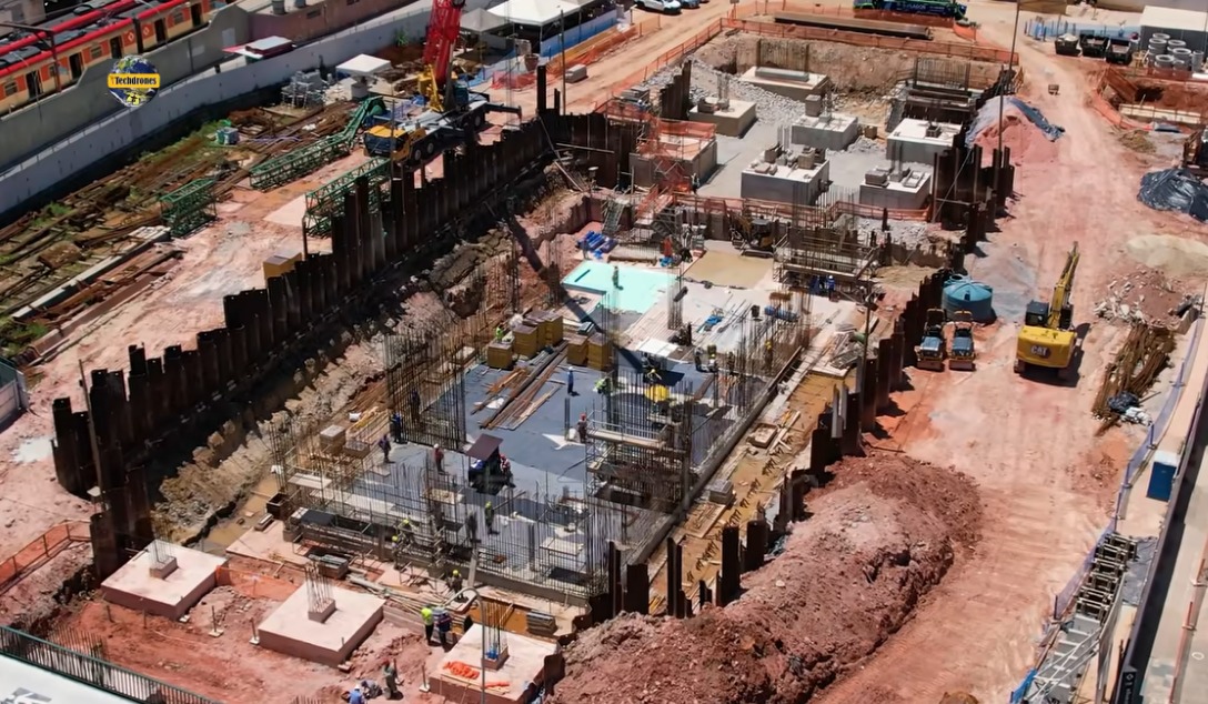 Canteiro de obras onde será a nova estação Ipiranga do Metrô.