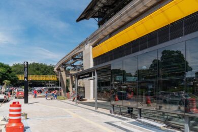 Entrada principal da estação Aeroporto de Congonhas