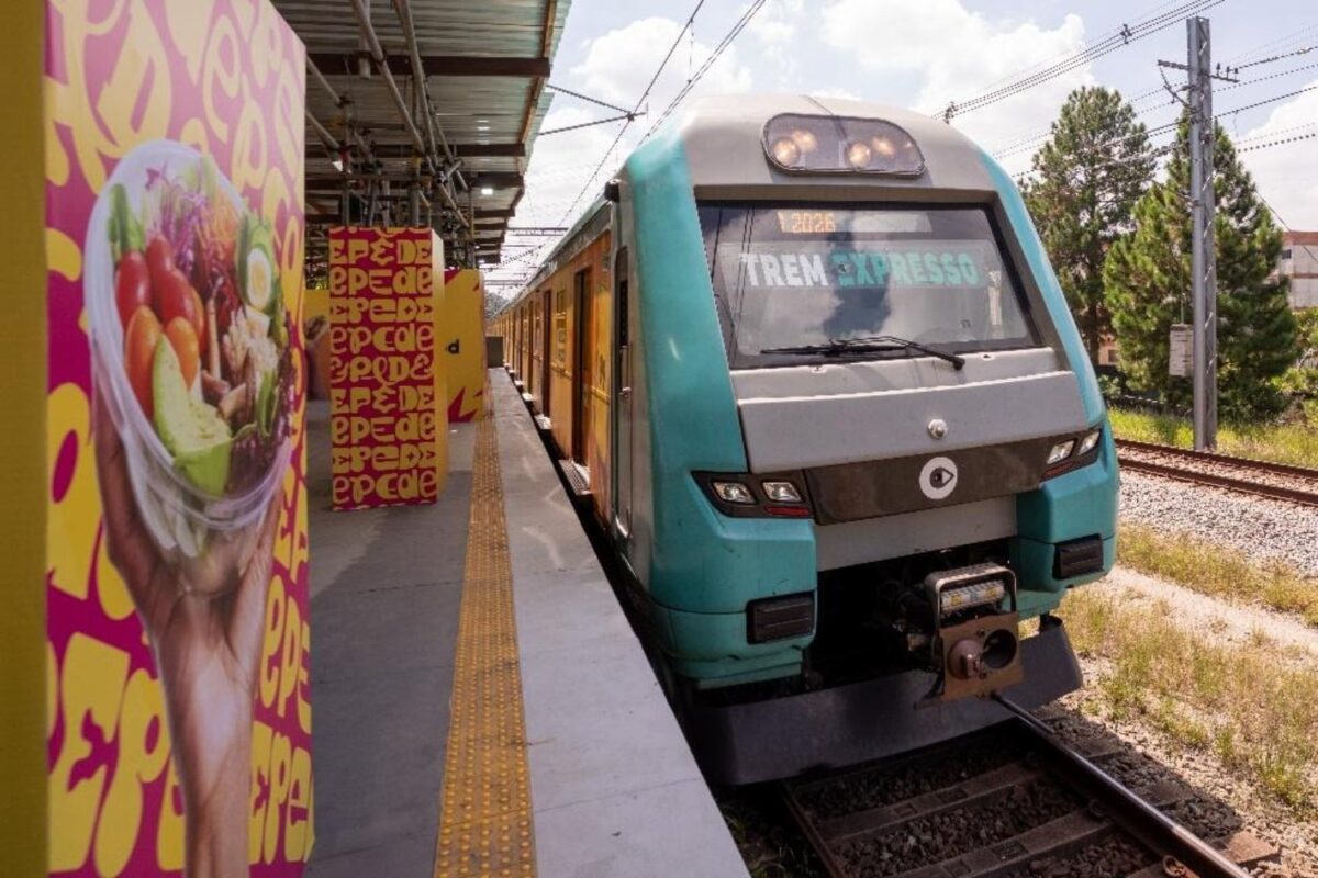 Trem da Linha 9-Esmeralda