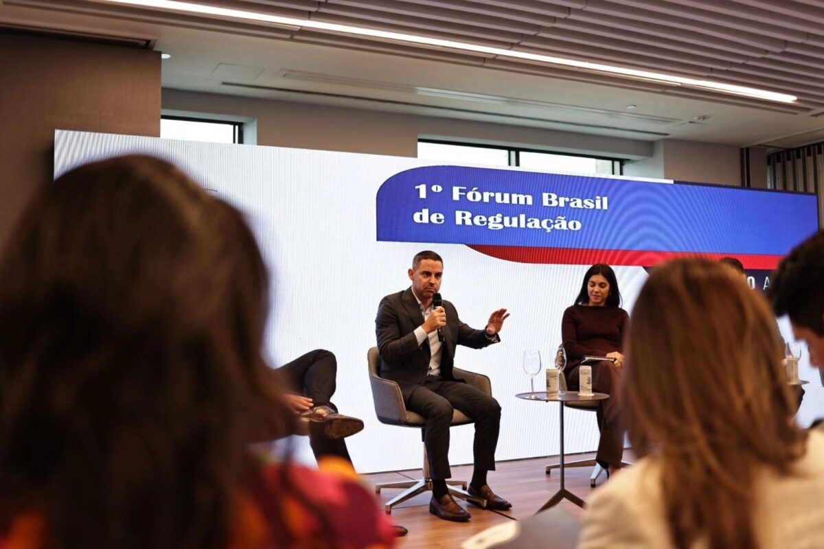 Presidente do Metrô de São Paulo, Julio Castiglioni, durante participação no Primeiro Forum Brasil de Regulação.