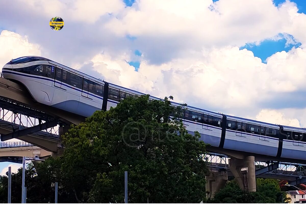 Trem da Linha 17-Ouro
