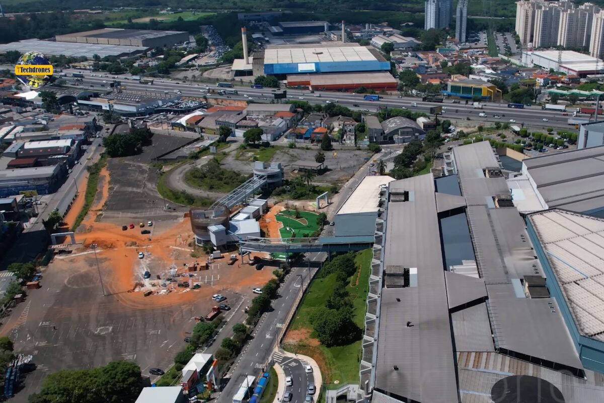 Ao fundo a área onde ficarão as estações Dutra das linhas 2-Verde e 19-Celeste