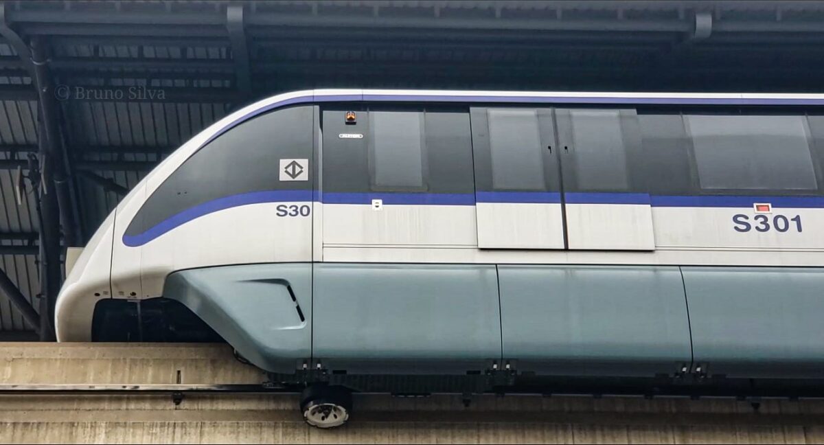 Trem S30. da nova frota da Linha 15-Prata, durante testes pré-operacionais