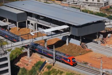 Estação Nova Suíça e o novo trem chinês