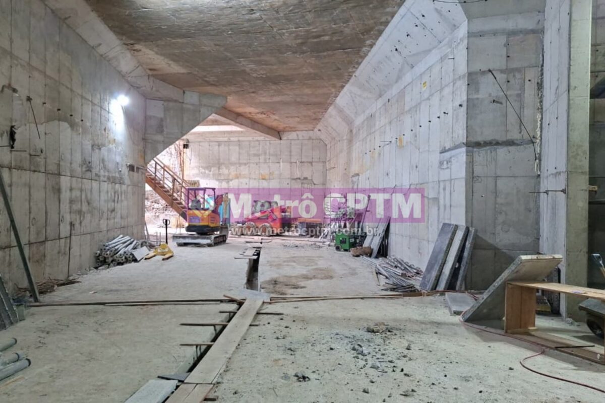 Nova área de ligação entre a estação Luz de trem e metrô já recebeu acabamento de concreto nas paredes