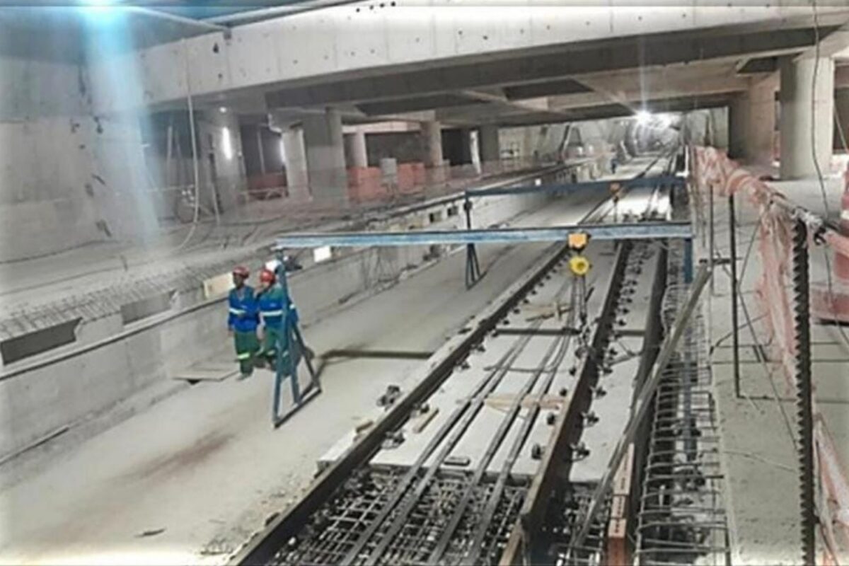 Área das futuras plataformas da estação Orfanato.